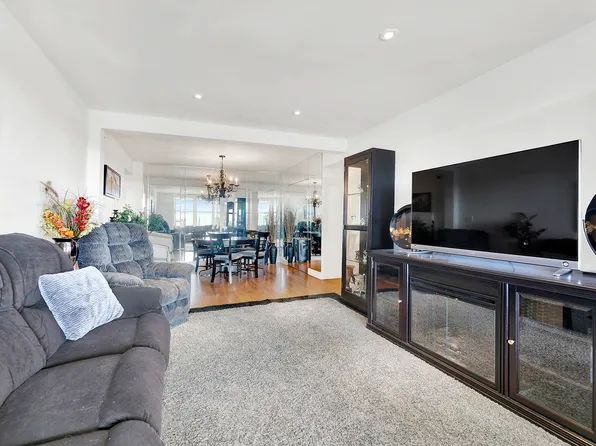 2711 Avenue X image 9 of 22