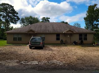205 & 207 W Holt St, Overton, TX 75684