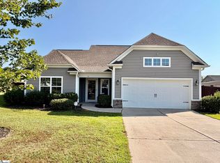 12 Babbling Creek Ct, Fountain Inn, SC 29644