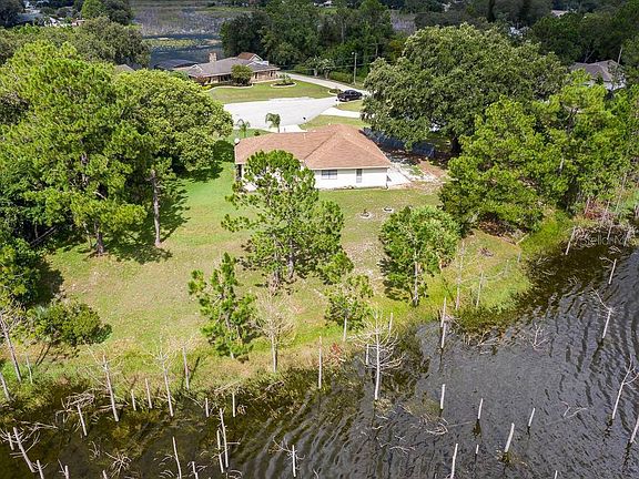 2nd image of 2837 Bardahl Ct