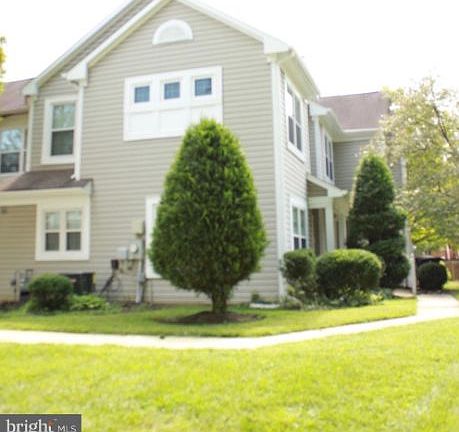 4th image of 825 Dunloring Ct