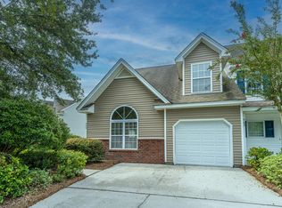 904 Yellow Hawthorn Cir, Summerville, SC 29483