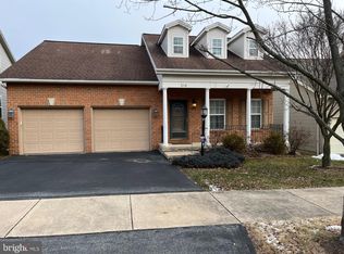 216 Presidents Dr, State College, PA 16803