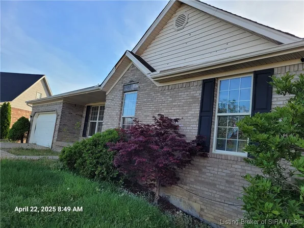 3139 Hibiscus Court, New Albany, IN 47150