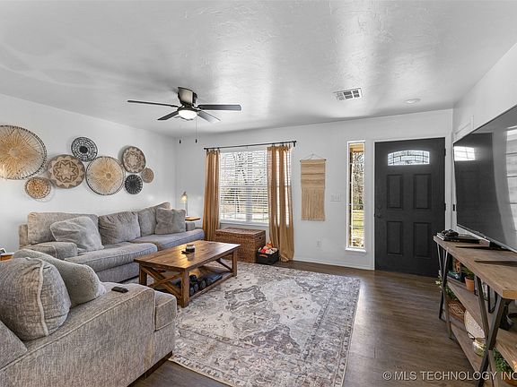 3rd image of 16275 County Road 3600