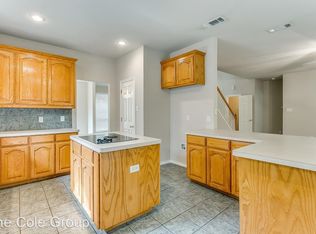 2725 Flint Rock Dr, Fort Worth, TX 76131