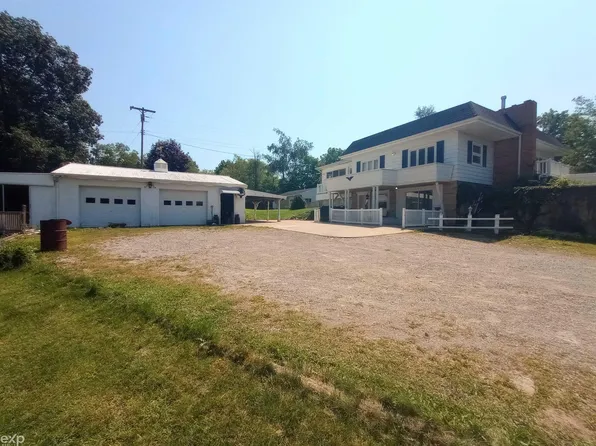 3387 Carson Hwy, Adrian, MI 49221