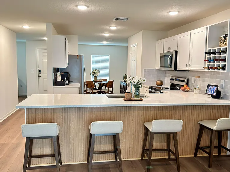 901 SW Fisherman Ave — Photo 13