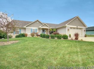 2911 Haydon Dr, Urbana, IL 61802