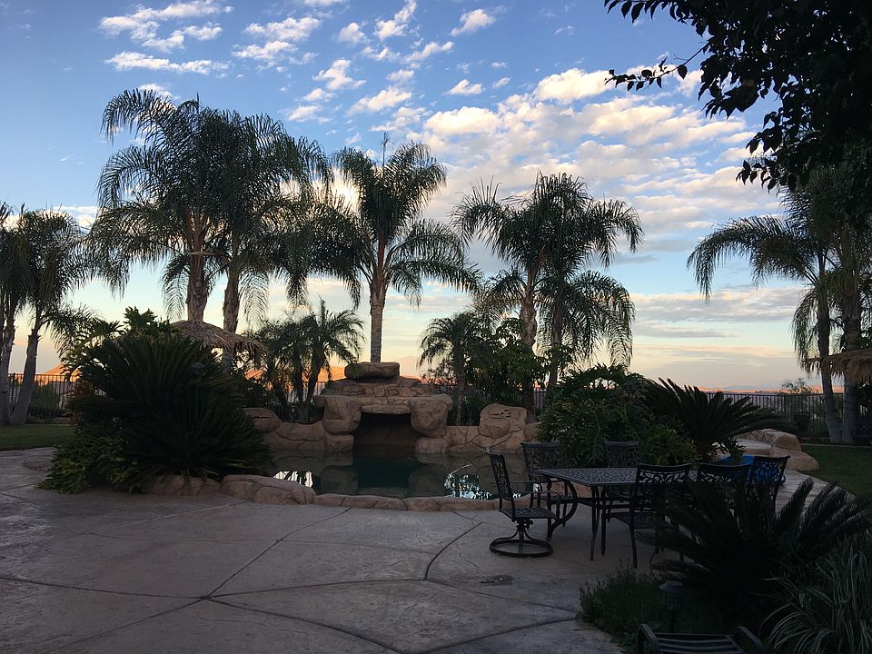 1st image of 1665 Alamitos Cir