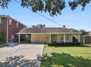 210 Sharon Dr, New Orleans, LA 70124