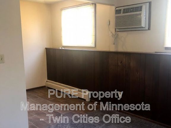 3rd image of 144 13th Ave S APT 2