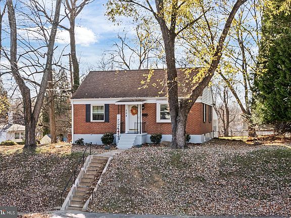 3rd image of 704 Cloudyfold Dr