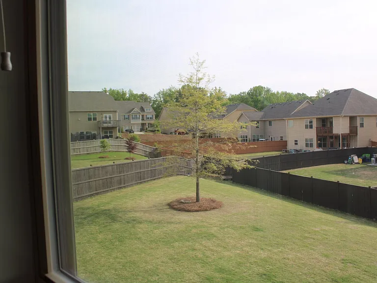 2940 Furlong Ct — Photo 35