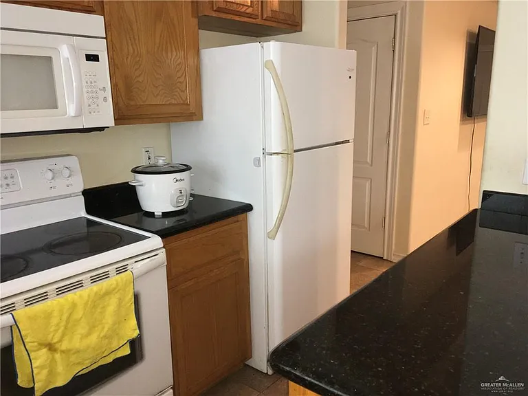 4008 Park Place Ave #1 — Photo 9