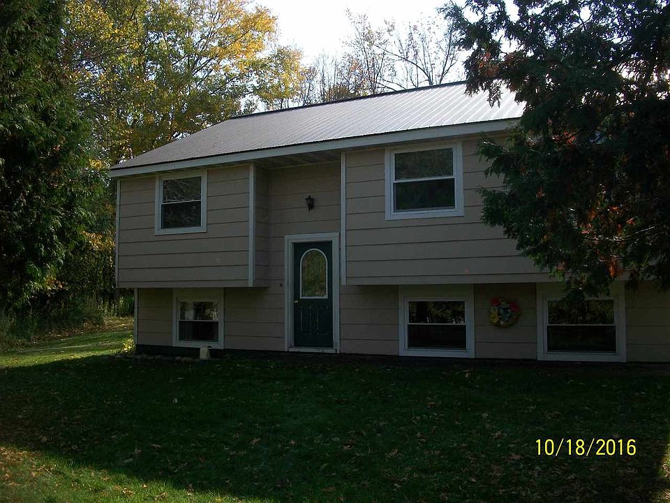 1st image of 342 Lakeshore Dr