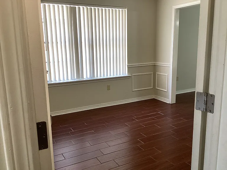14 Yellowstone Dr — Photo 11
