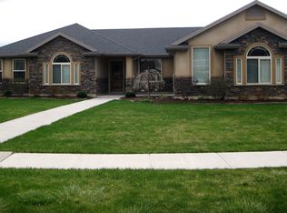 1751 W Ranch Rd, Farmington, UT 84025