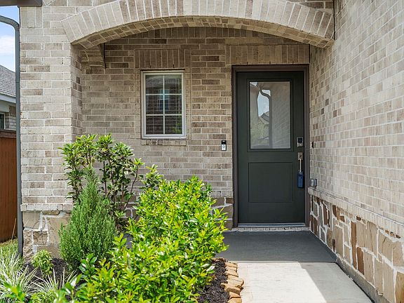 4th image of 21622 Wave Hollow Dr