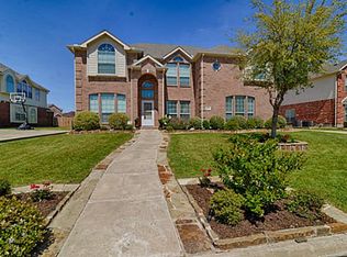1003 Saint Gregory Dr, Mansfield, TX 76063