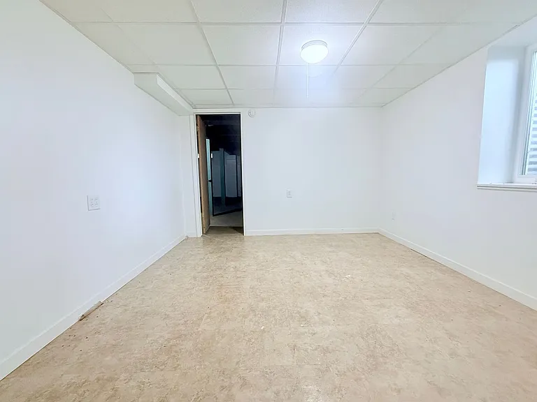 1205 Dorothy Dr — Photo 14