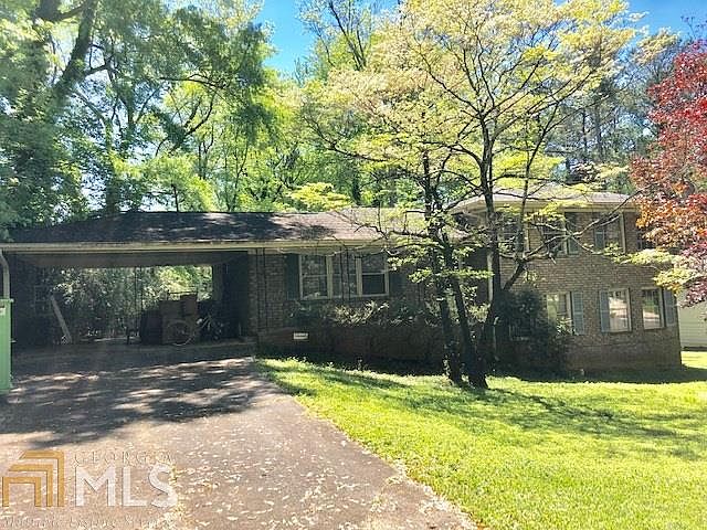 1st image of 2370 Maxine Dr SE