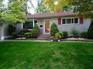 87 Drake Pl, Colonia, NJ 07067