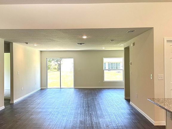 5th image of 1871 Thorman Ave SE