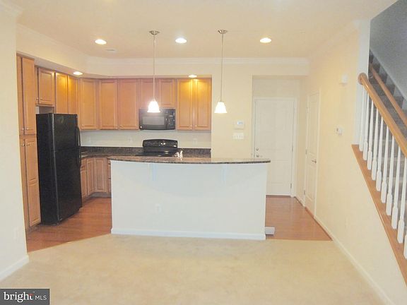 4th image of 15181 Leicestershire St #43