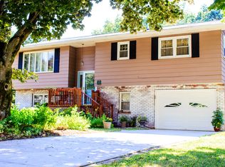 38 Pine Hill Park, Valatie, NY 12184