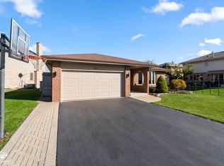 16455 Mayors Row, Orland Hills, IL 60487