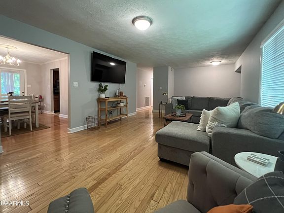 3rd image of 5309 Lance Dr