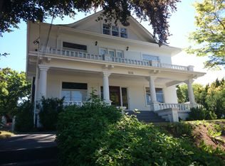 1616 Nob Hill Ave N, Seattle, WA 98109