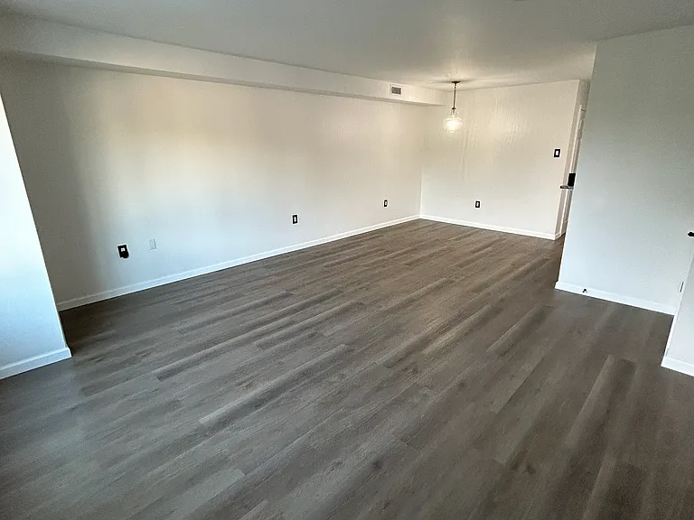 290 Greenough St #2 — Photo 6