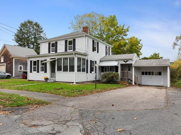 19 Coombs Street, Middleborough, MA 02346