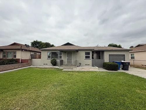 4122 Saint Paul Pl Photo 1
