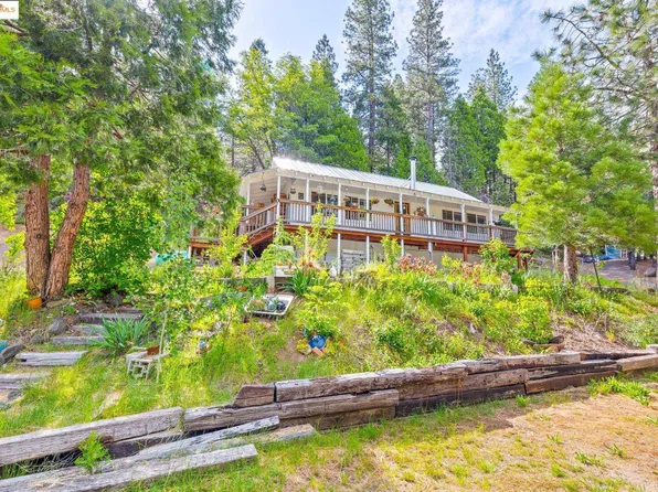 26551 Crystal Rd, Long Barn, CA 95335