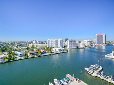 1965 S Ocean Dr APT 12R, Hallandale, FL, 33009