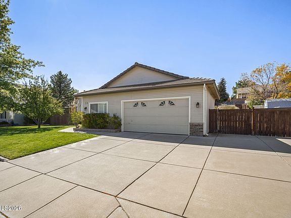 2nd image of 3685 Bozeman Dr