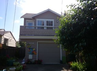 6718 20th Ave NW, Seattle, WA 98117