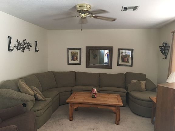 3rd image of 1665 Topaz Dr