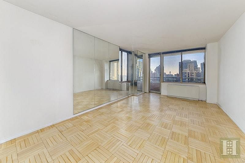 1st image of 232-236 E 47th St #32B