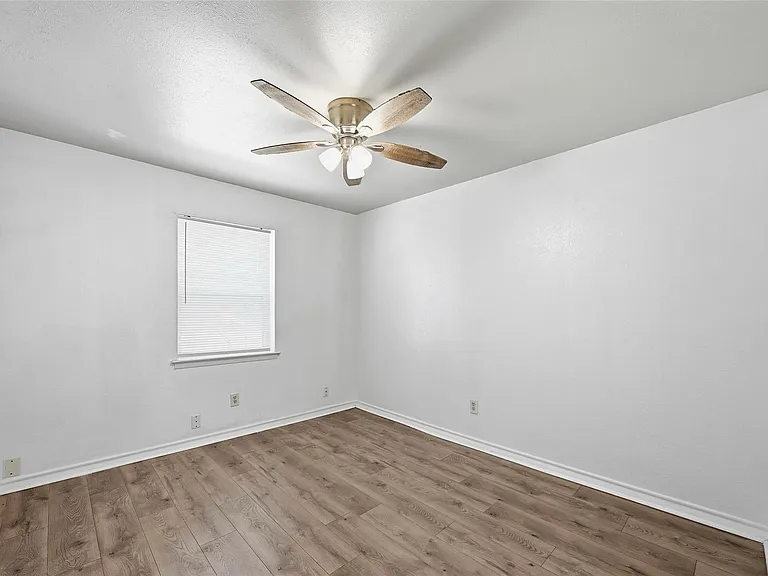 1812 Frances Dr #1810 — Photo 8