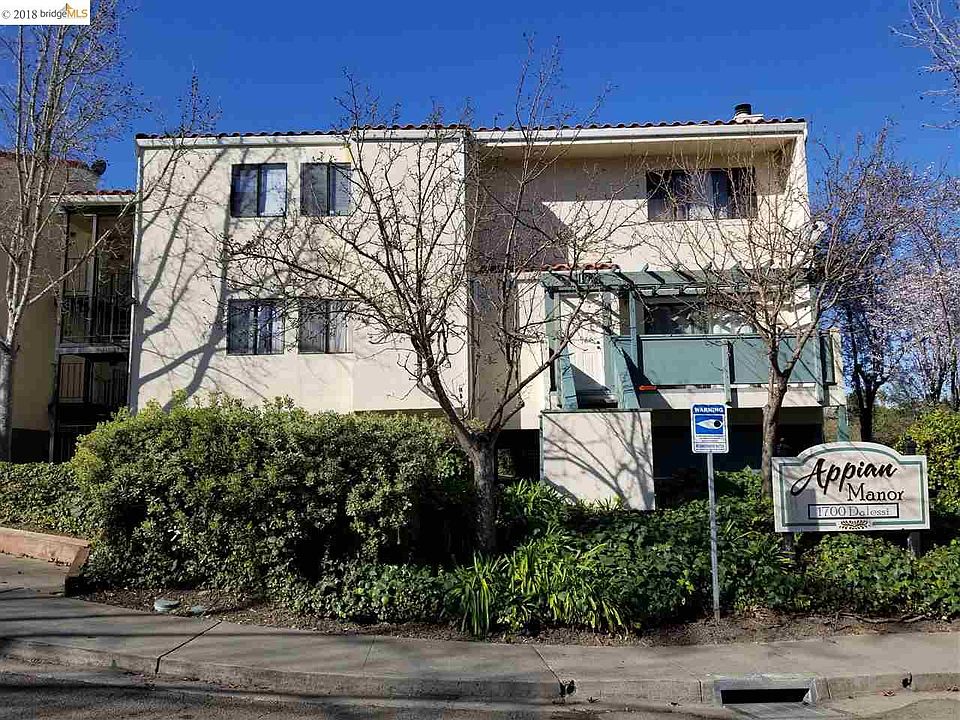 2nd image of 1719 Dalessi Dr