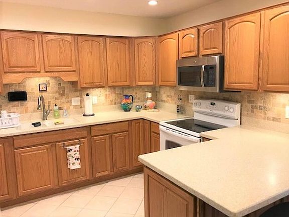 4th image of 1879 Clearbrooke Dr #1879