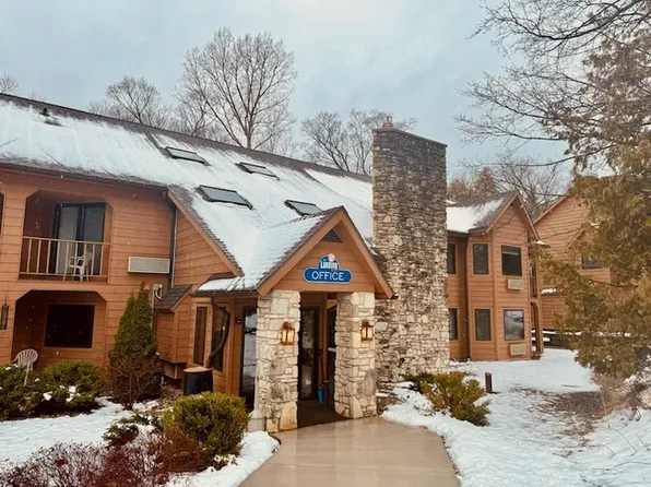 7741 State Highway 42 Unit 101, Egg Harbor, WI 54209