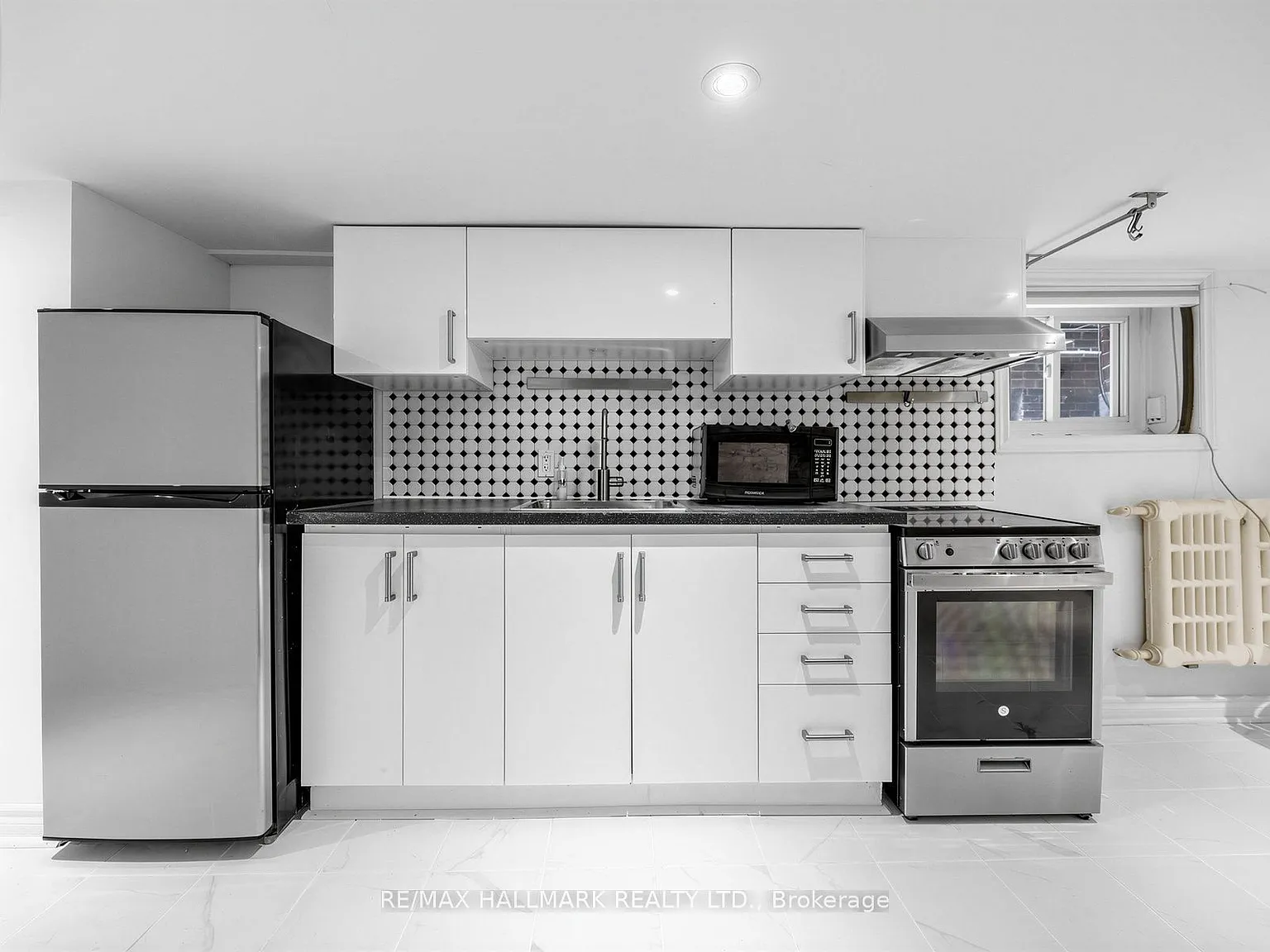 1 bed, $1,695 — Photo 4