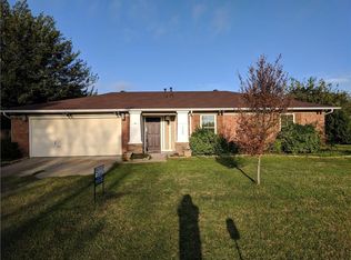 720 Charyl Lynn Dr, Argyle, TX 76226