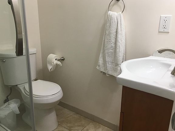 4th image of 2248 Cooley Ave Unit It