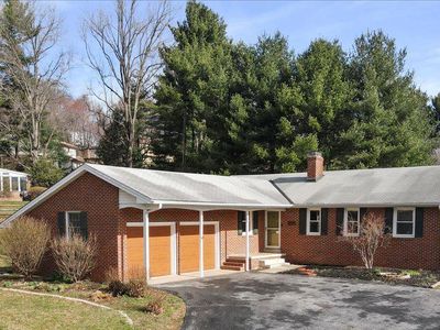 7305 Parkview Dr, Frederick, MD, 21702